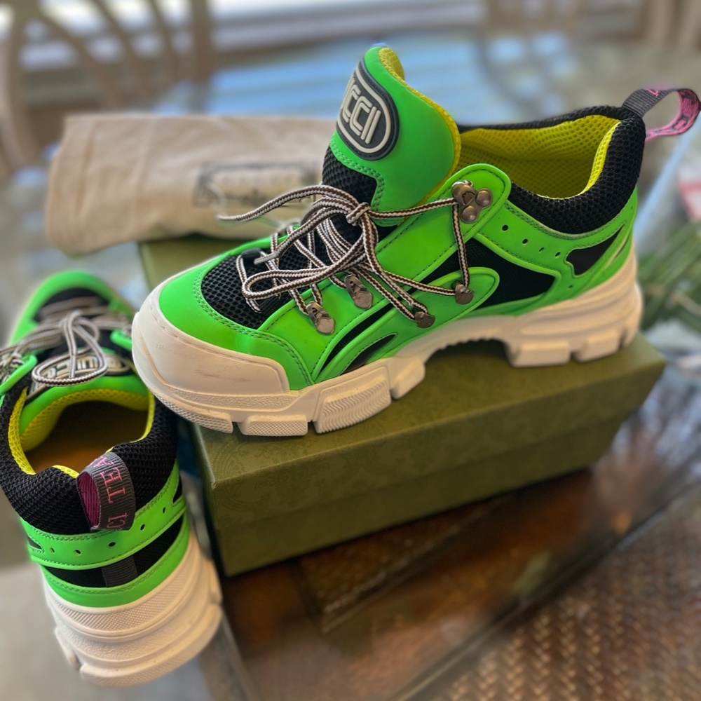 Gucci Flashtreck Sneakers - Picture 5 of 6